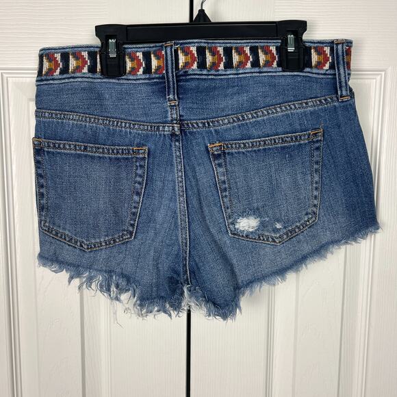 Abercrombie & Fitch Embroidered Waist Distressed Denim Shorts Size 26 button fly - Picture 5 of 6